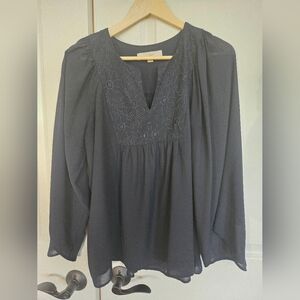 LOFT Embroidered Detail Top Size L Navy